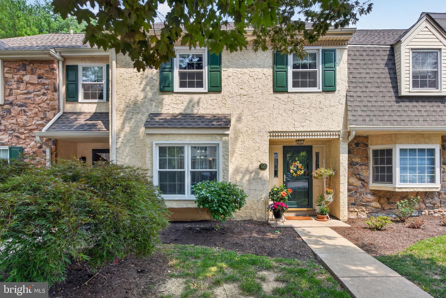 129 Oak Knoll Circle