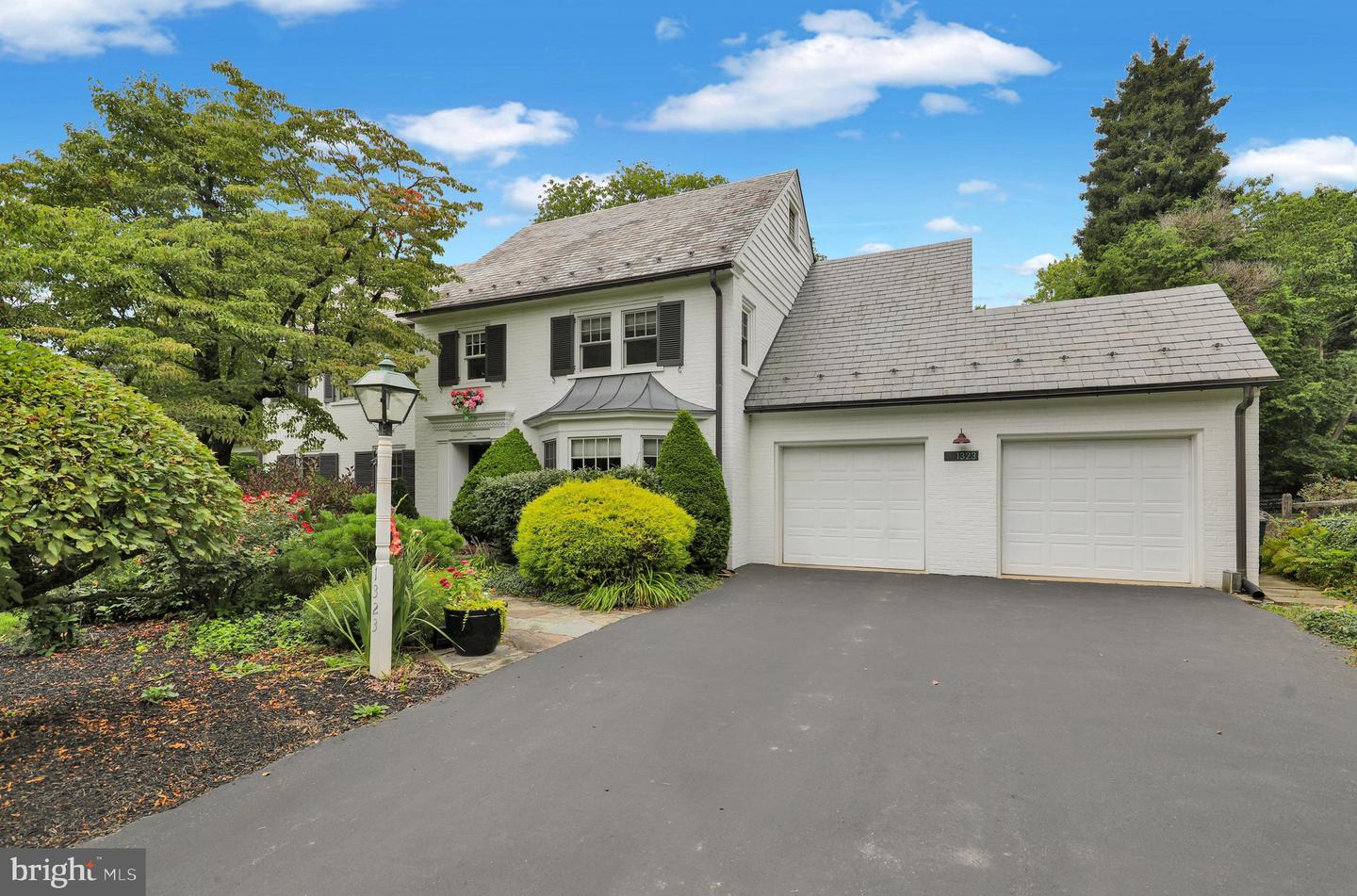 1323 Quarry Lane