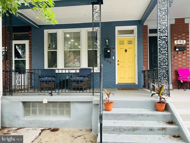 595 N Plum Street