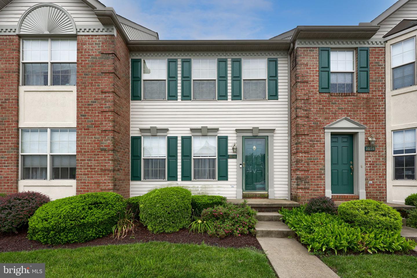 1056 Cobblestone Lane