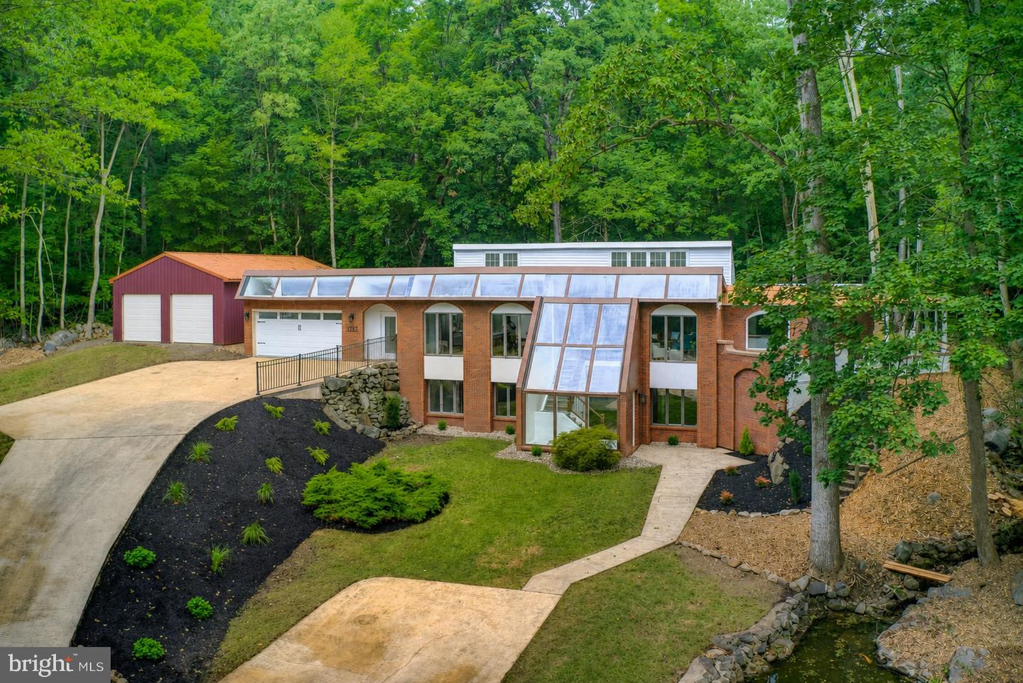 1353 Hilltop Road