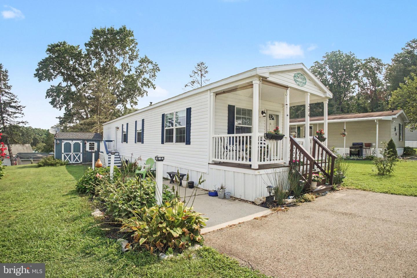 204 Maple Lane