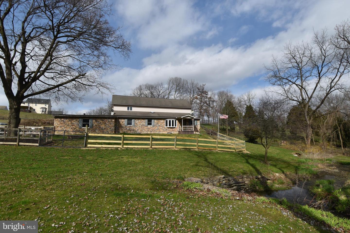 1255 Clearview Road, Coplay