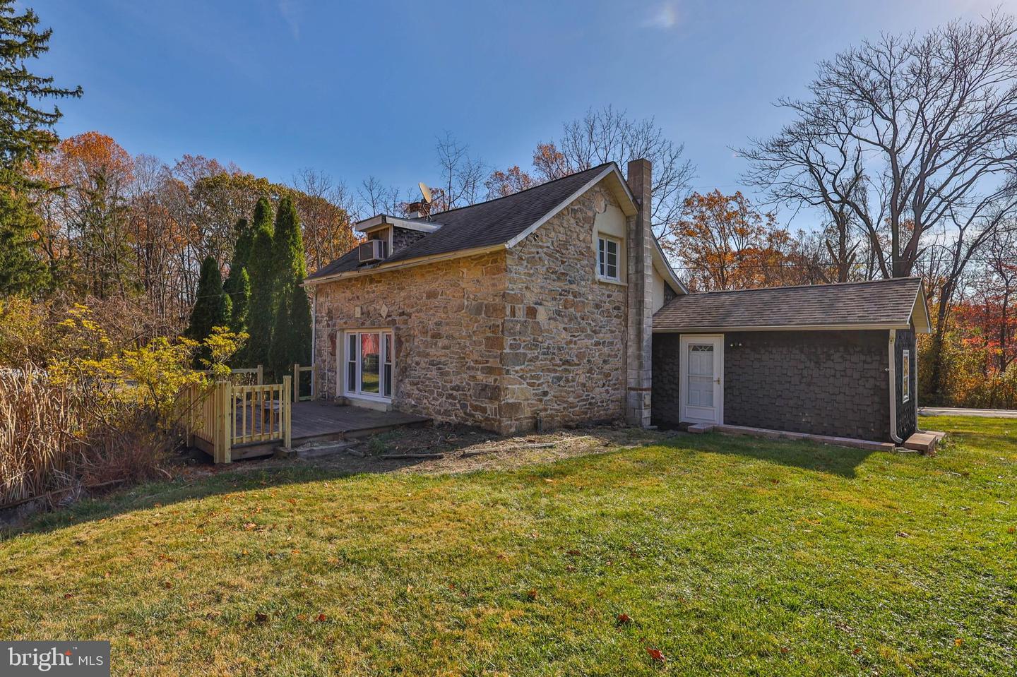 7451 Lazor Road, Macungie