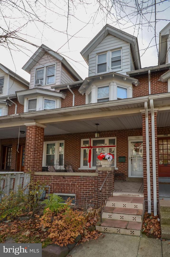 756 N 11th Street, Allentown