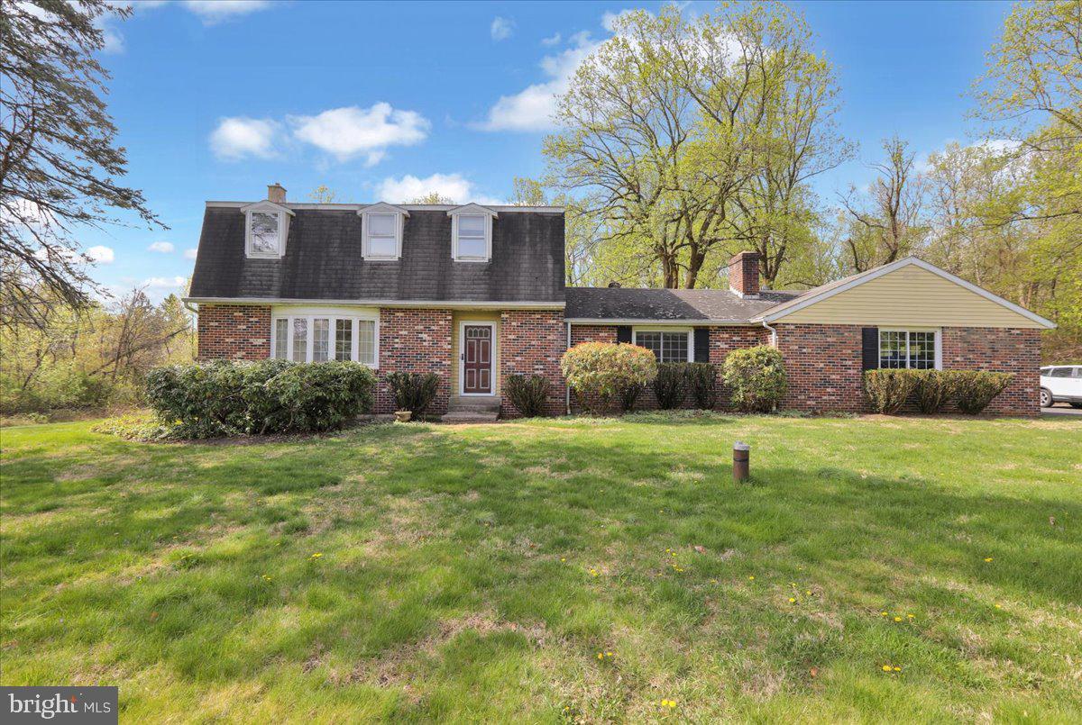 6528 Crown Lane, Zionsville
