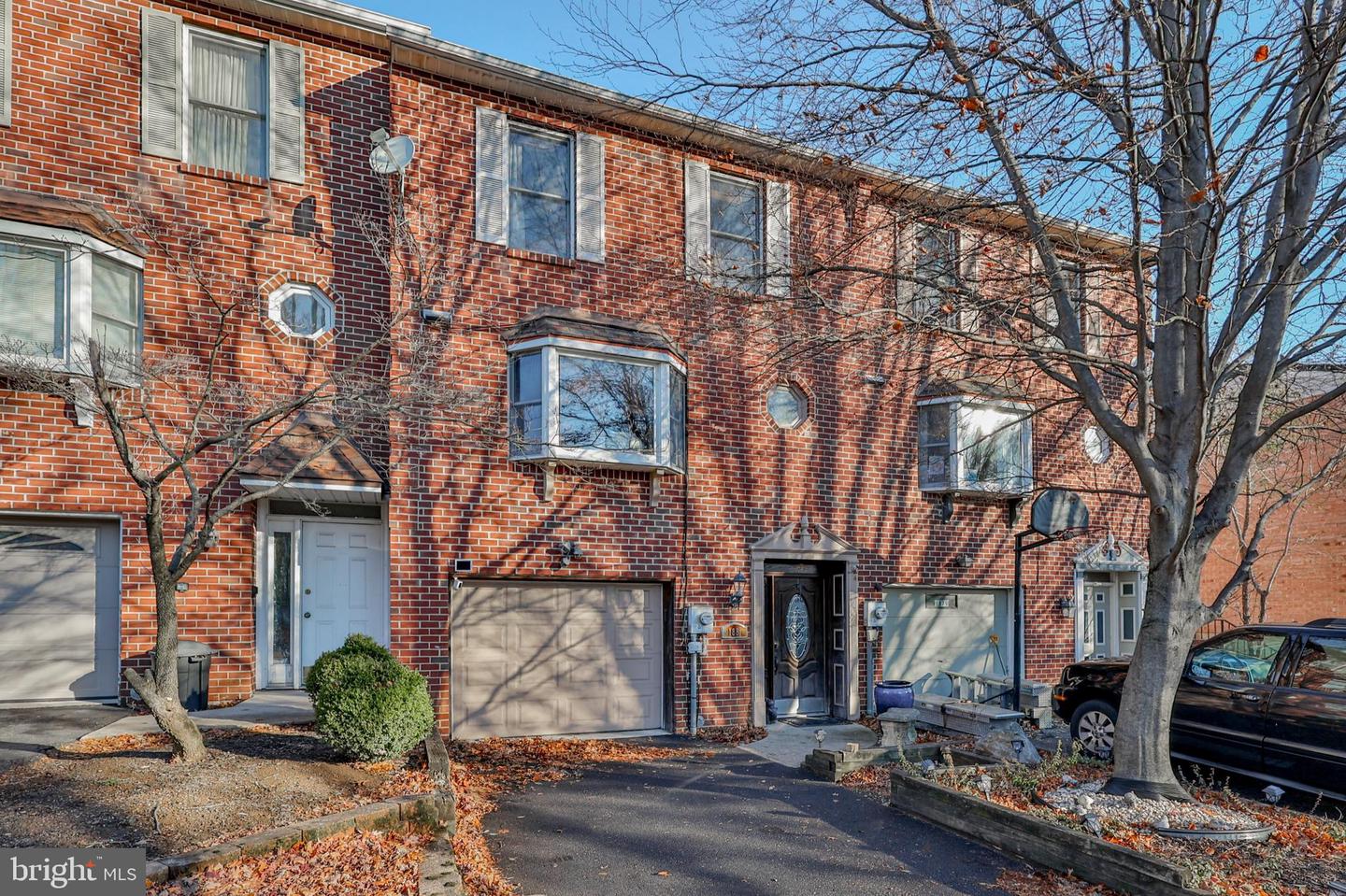 1881 Redwood Drive, Whitehall