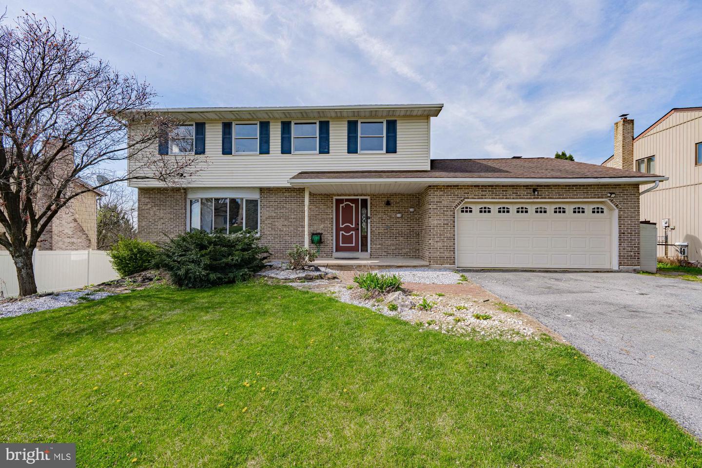4452 Ammon Way, Whitehall