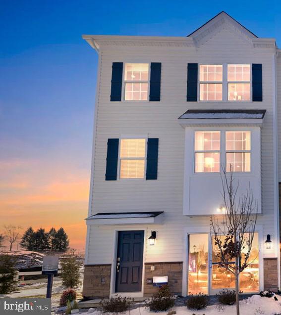 8325 Alexander Court, Breinigsville