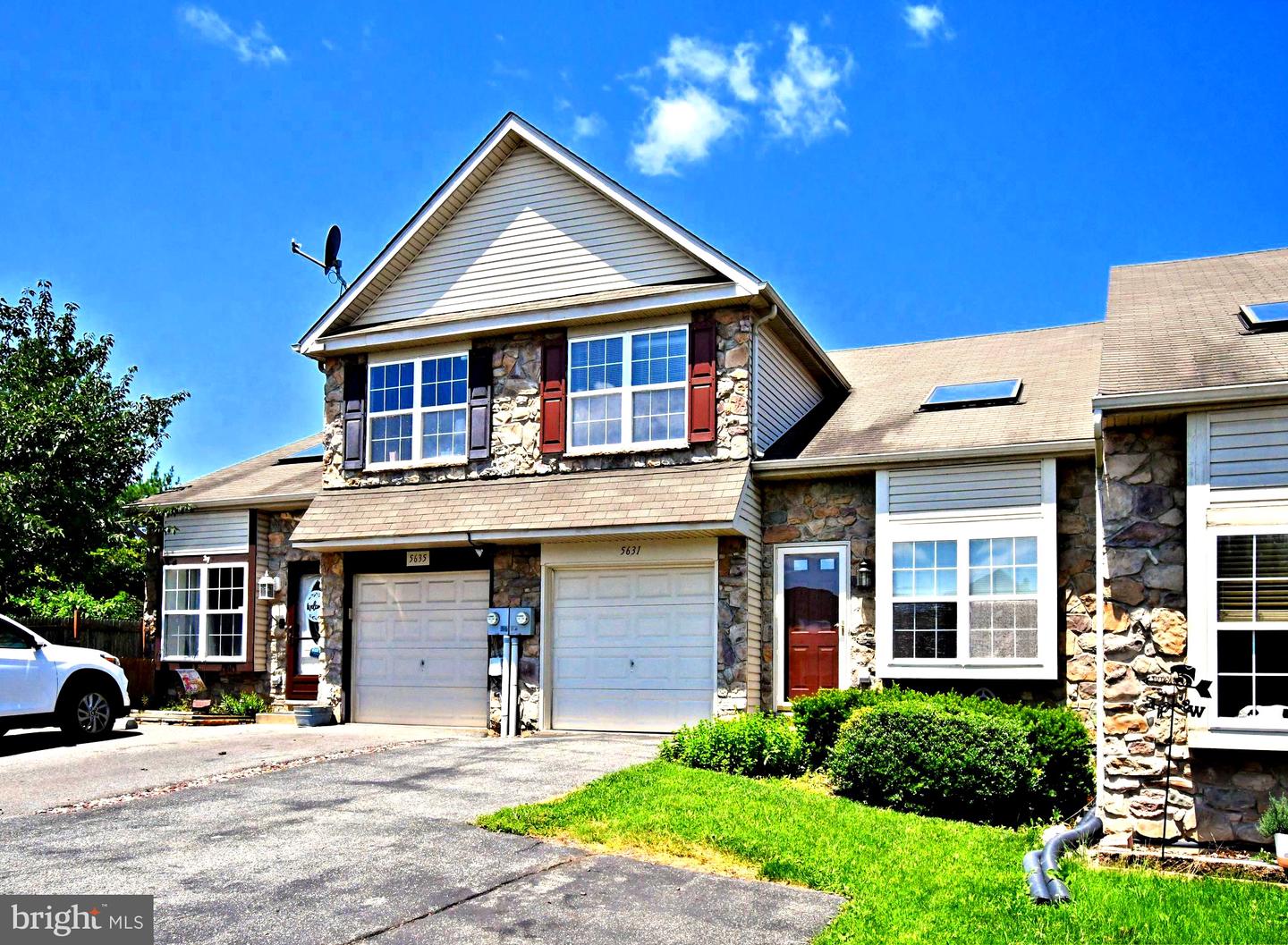 5631 Stonecroft Lane, Allentown