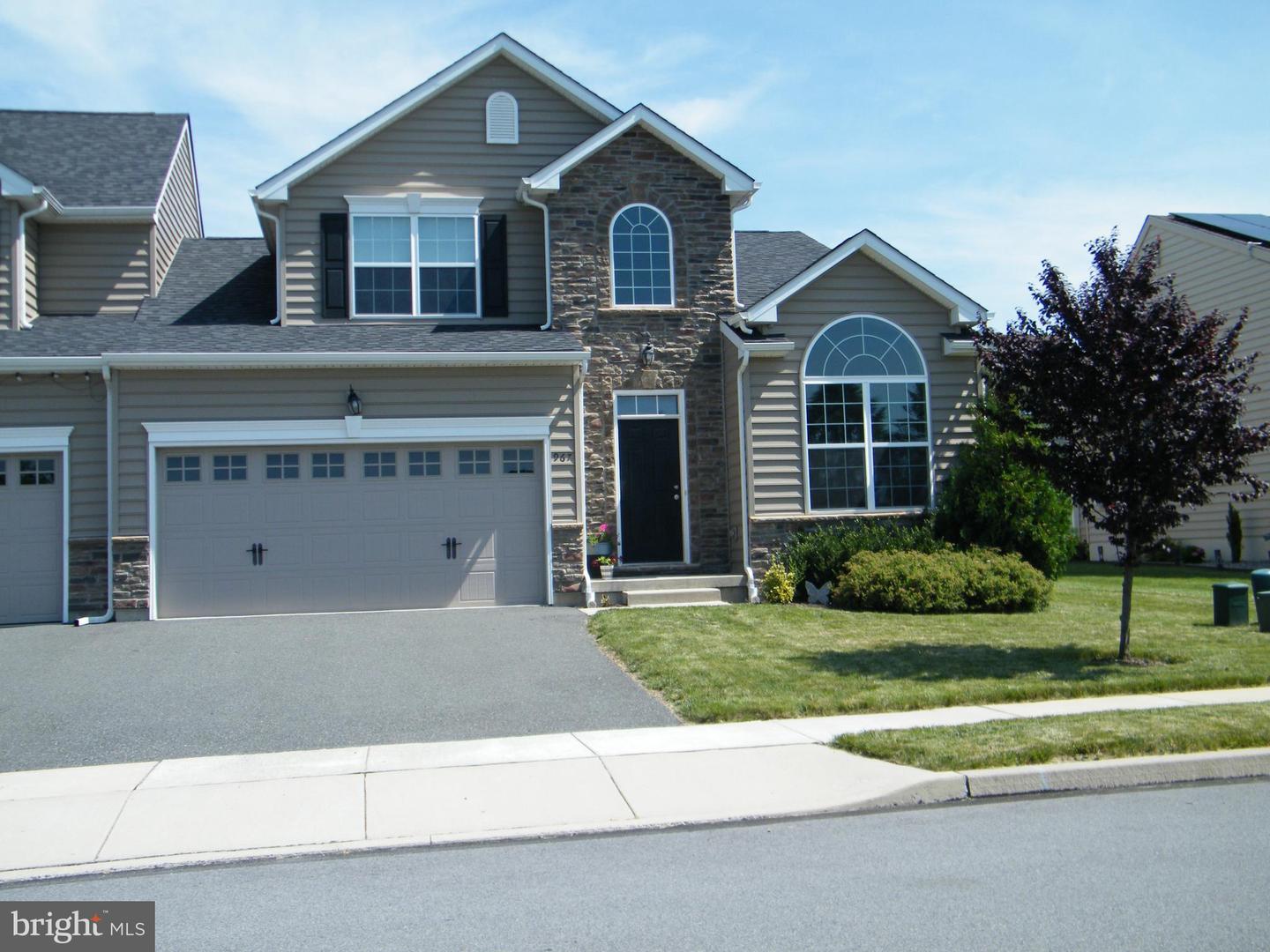 967 Swallow Tail Lane, Breinigsville