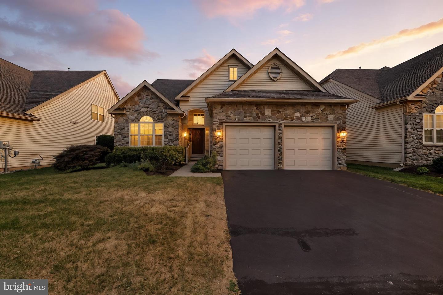 6632 Blue Heather Court, Macungie