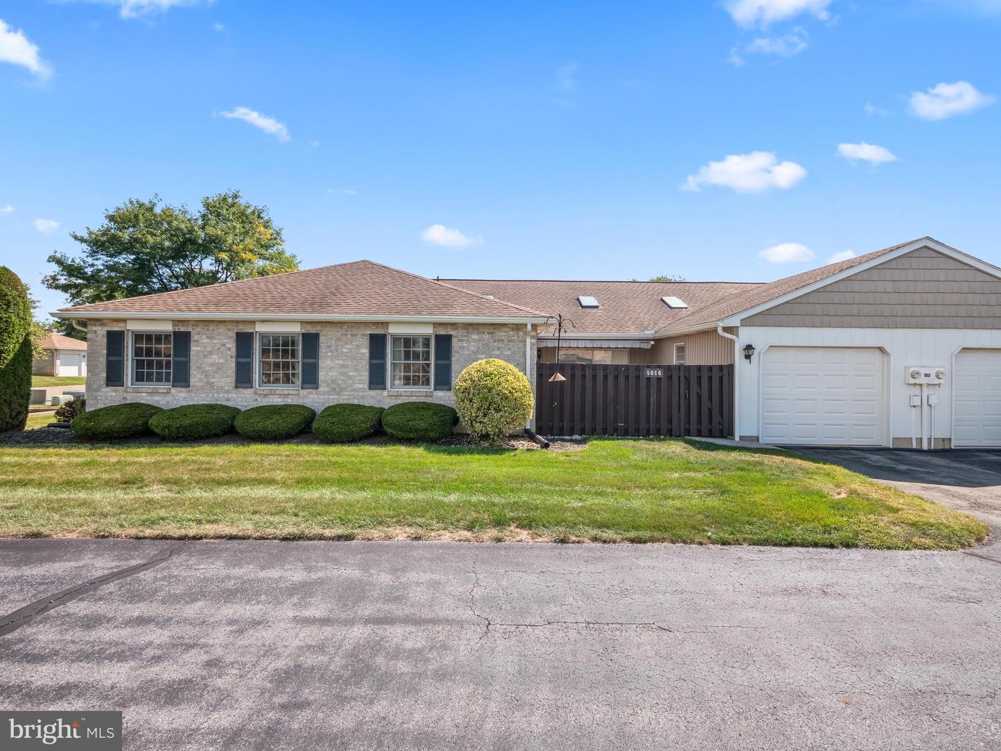 5696 Burning Tree Lane, Macungie
