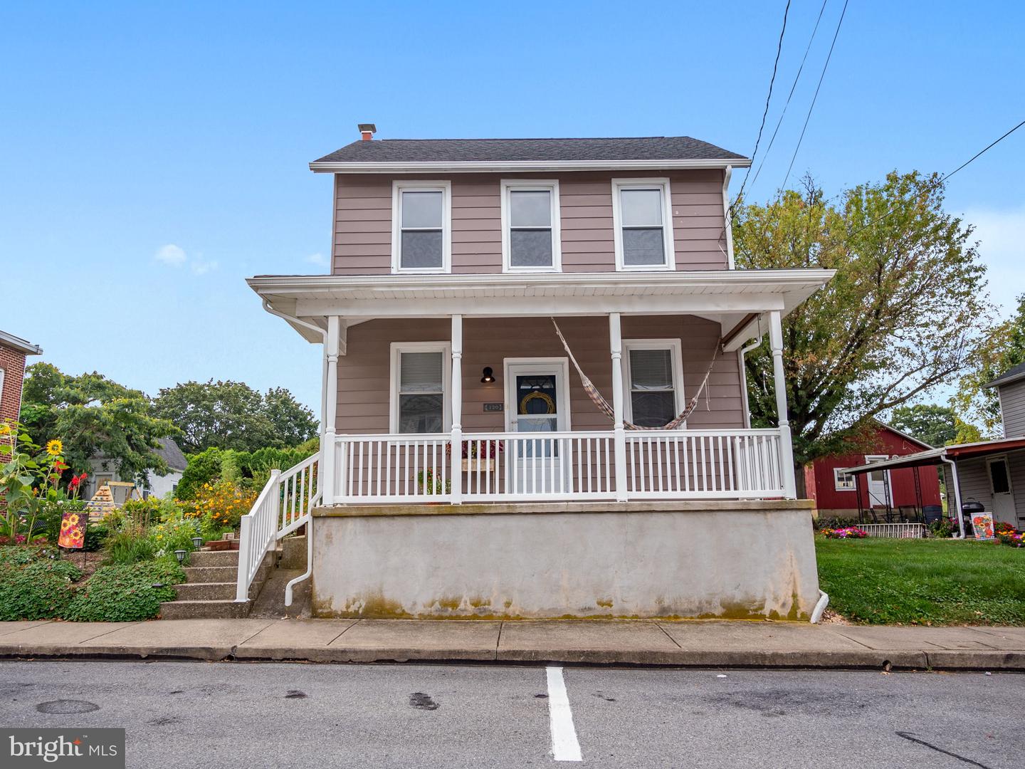 120 W 2nd Street, Alburtis