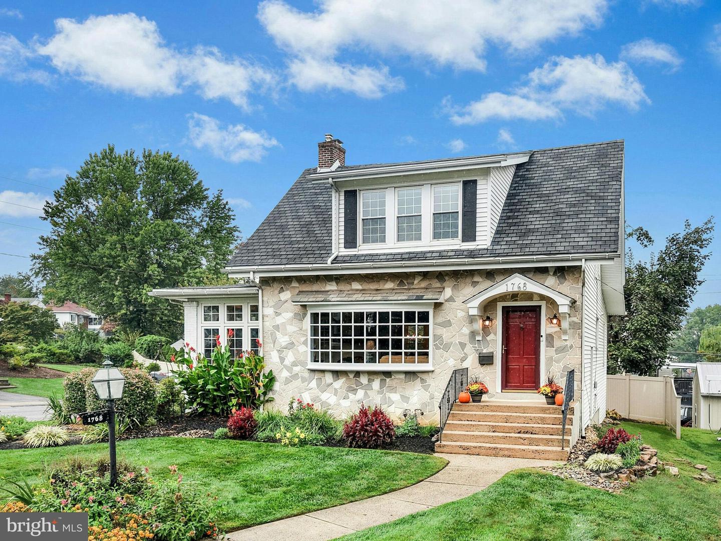 1768 W Union Boulevard, Bethlehem