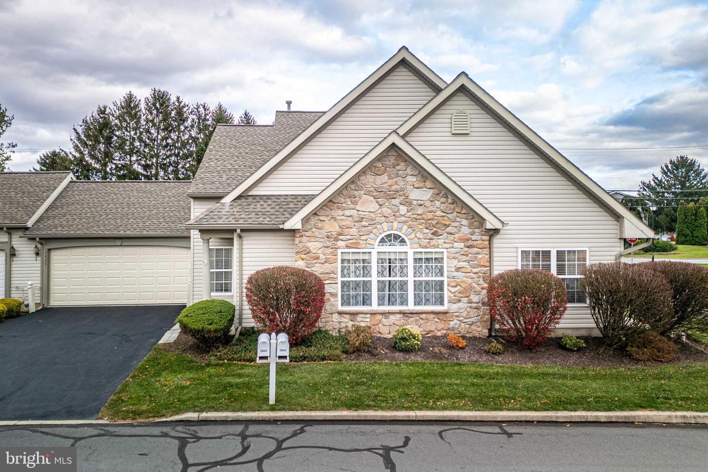 2845 Donegal Drive, Macungie