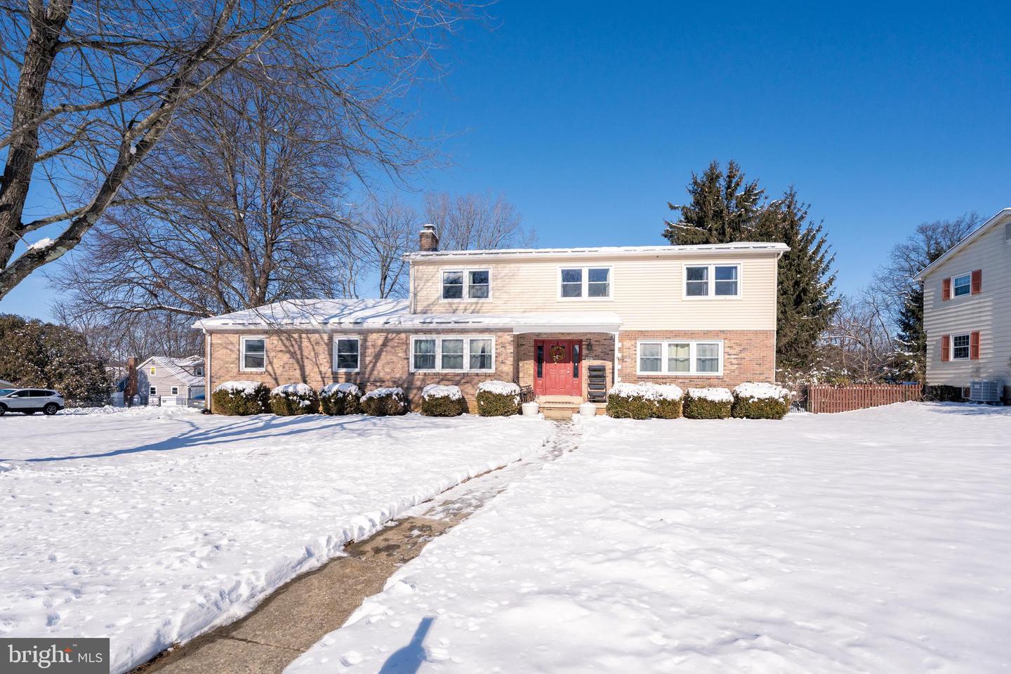 955 Little Lehigh Drive, Emmaus
