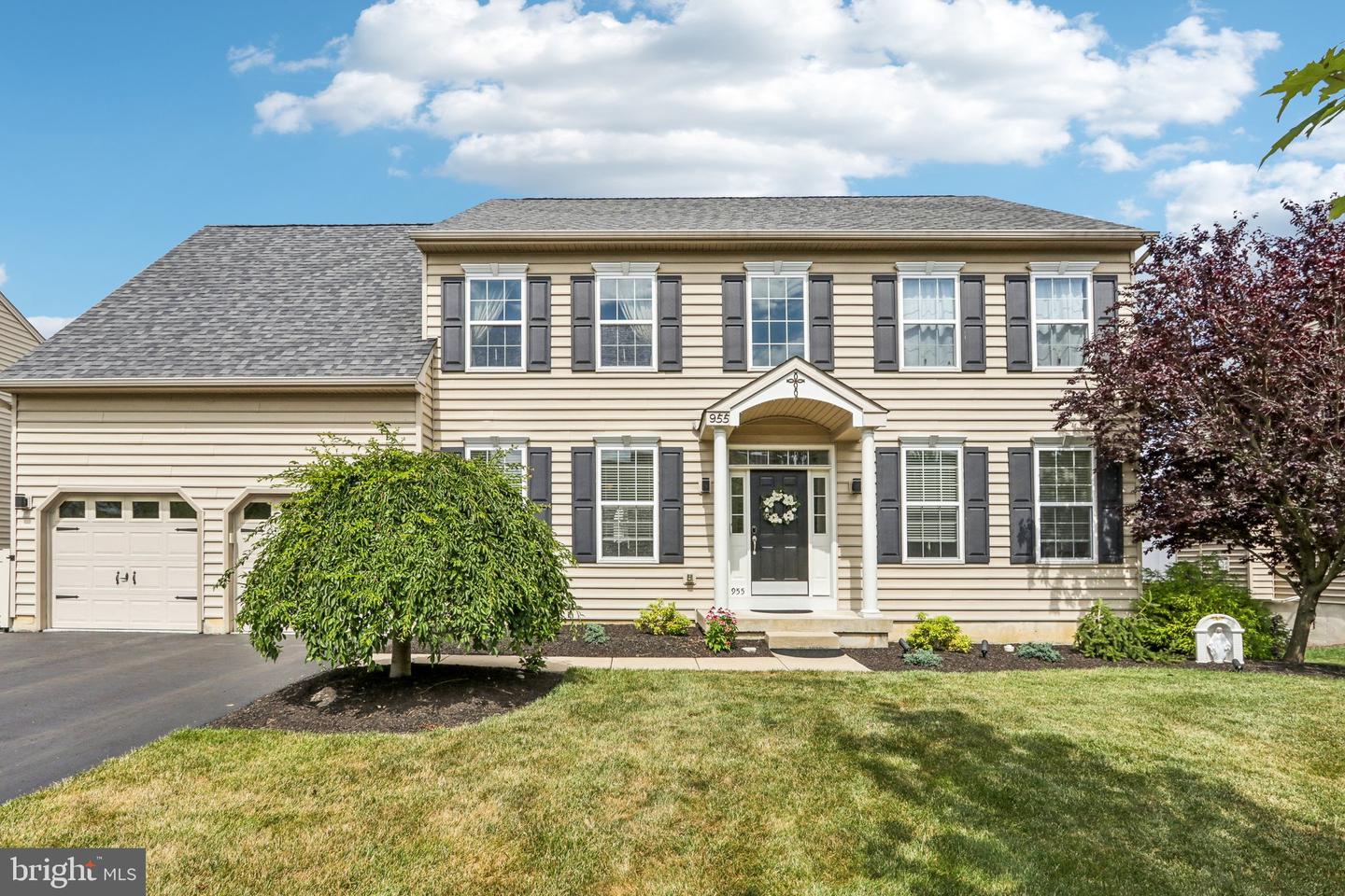 955 Yorkshire Drive, Breinigsville