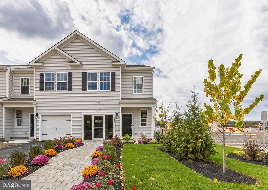 1242 Susan Circle, Breinigsville
