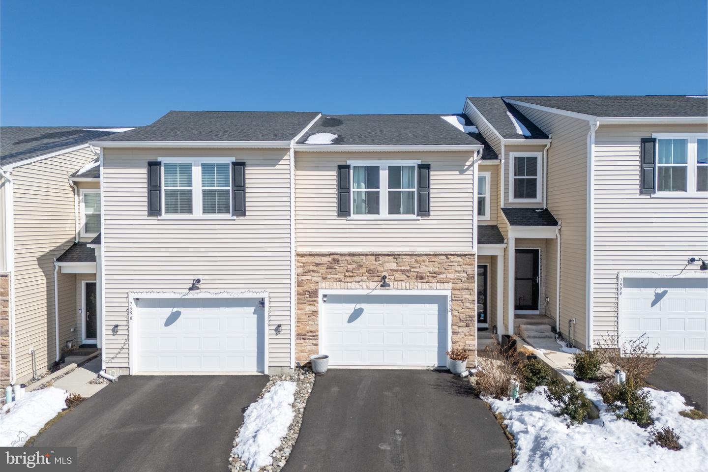 7592 Clayton Avenue, Coopersburg