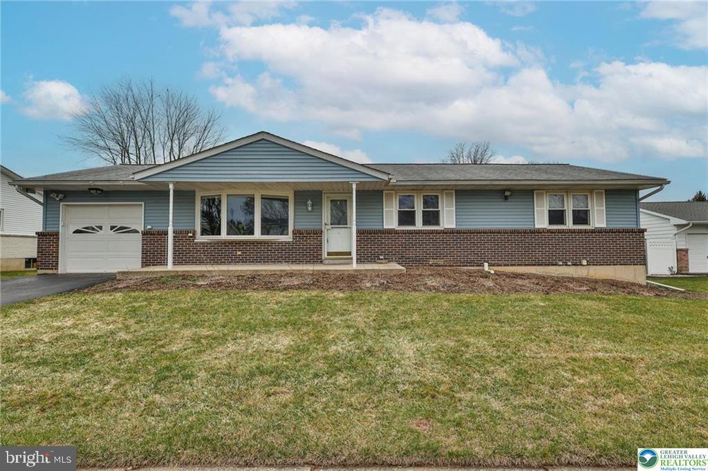 2982 Magnolia Circle, Macungie