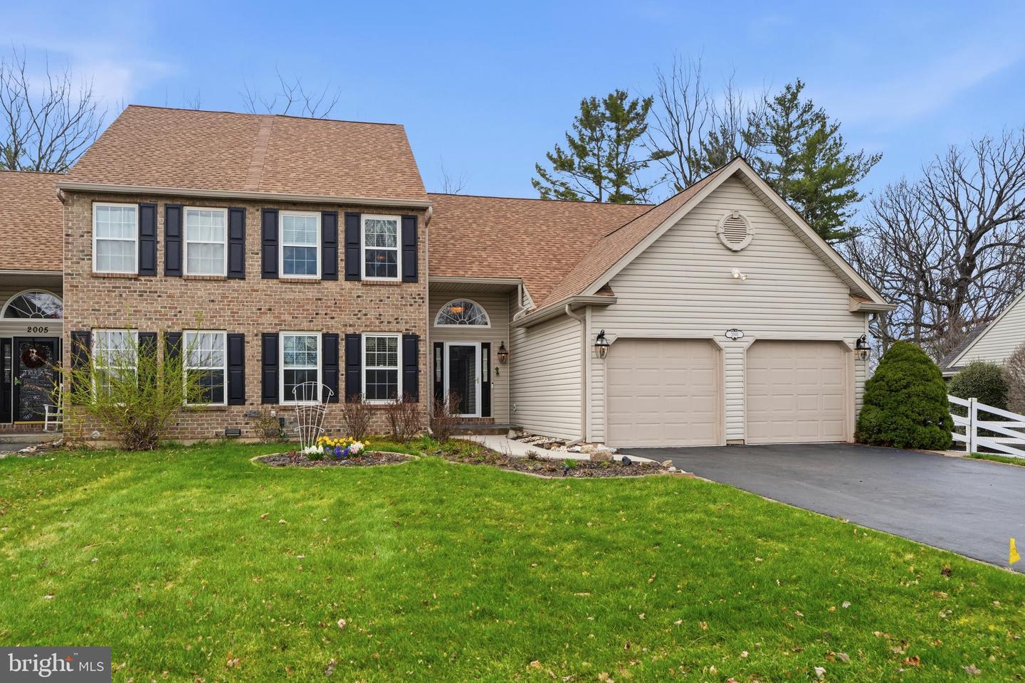 2001 Rolling Meadow Drive, Macungie
