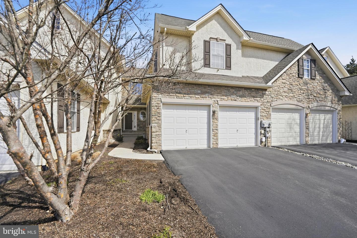 2493 Thistle Road, Macungie