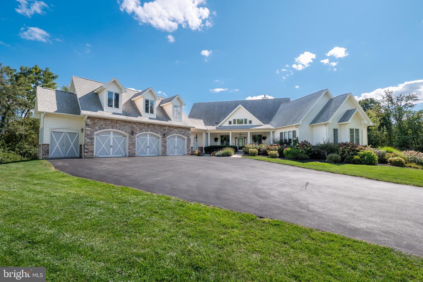 6410 Sweetbriar Lane, Zionsville