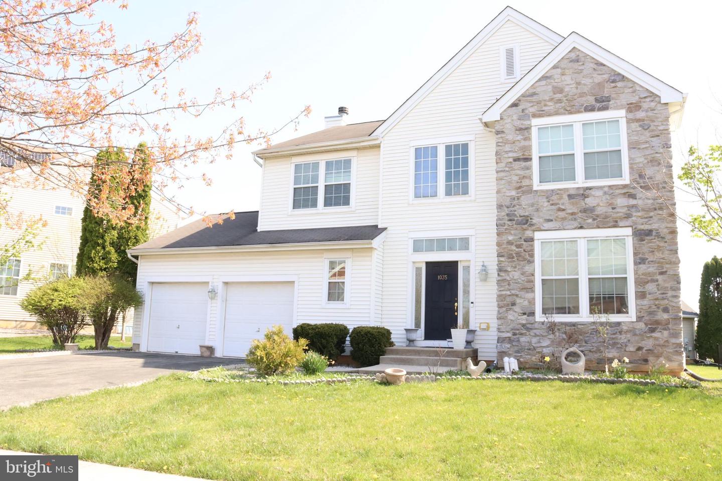 1035 Jervin Drive