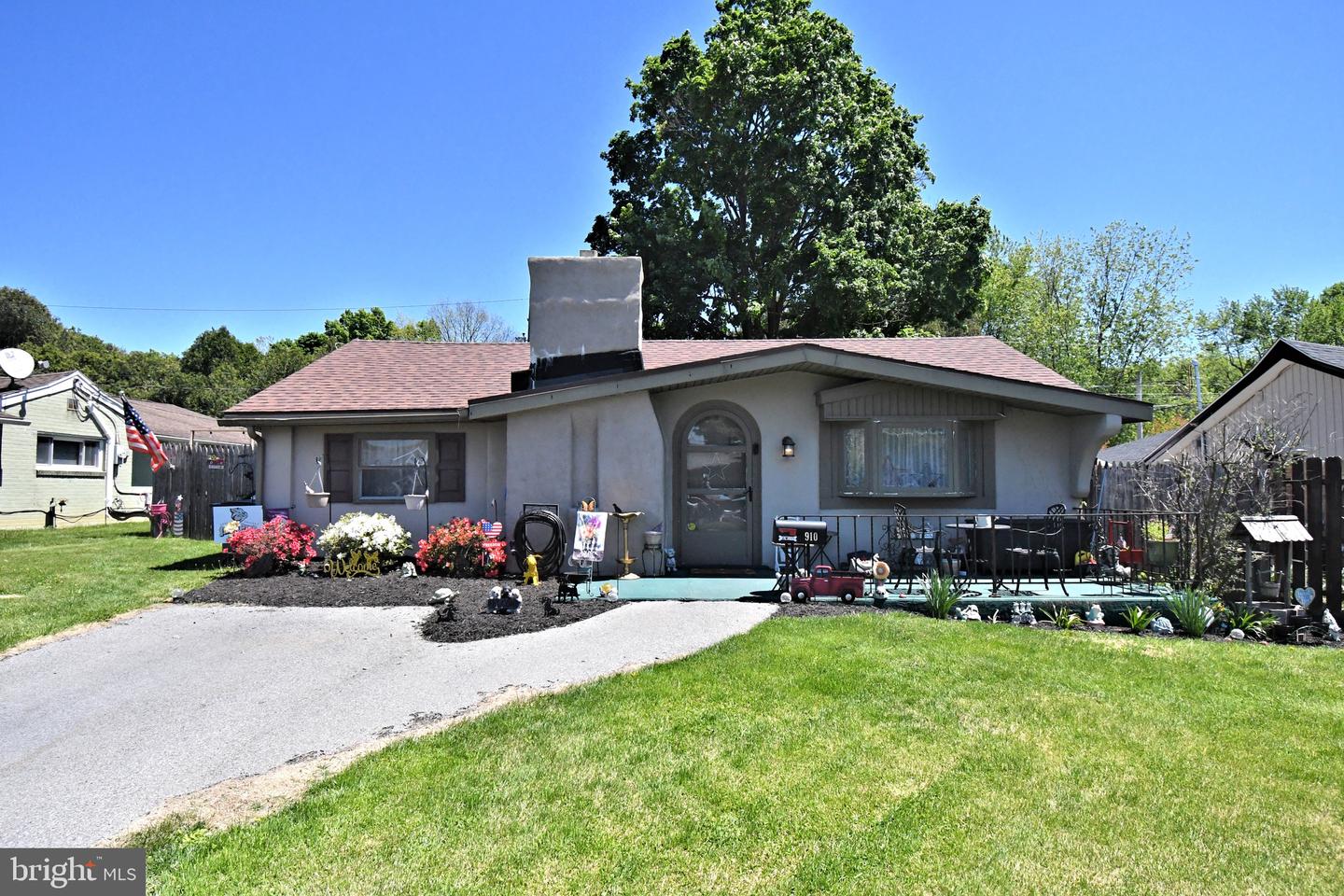 910 Fernwood Street, Emmaus