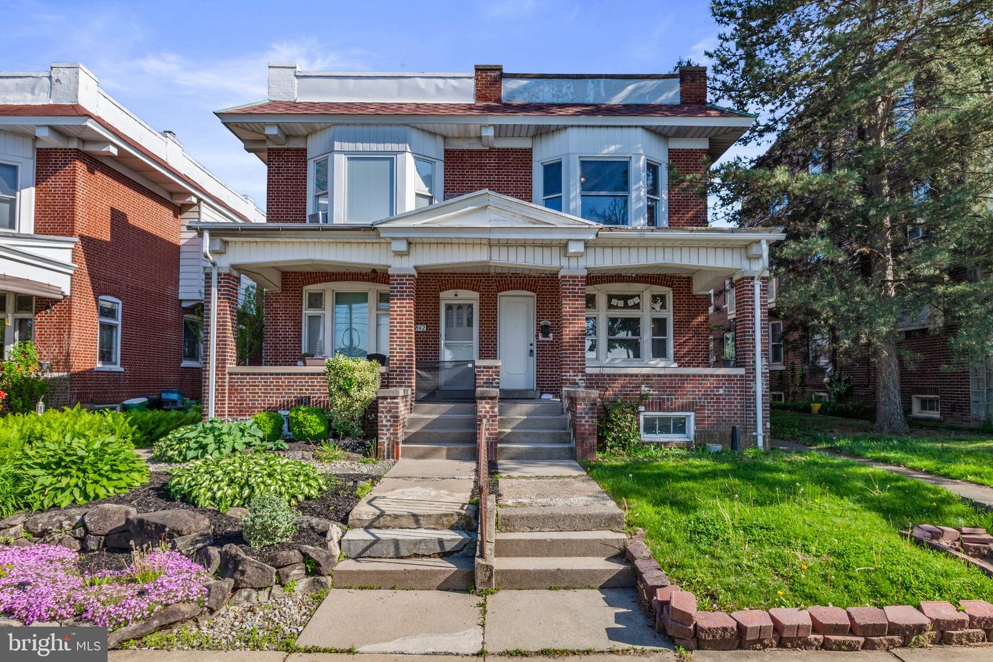 1844 W Chew Street