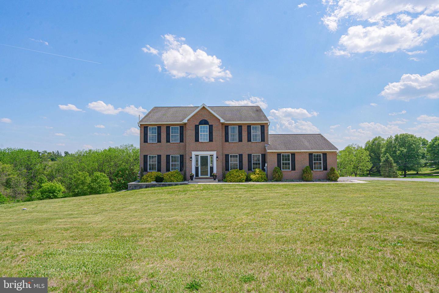 385 Farmington Road, Breinigsville
