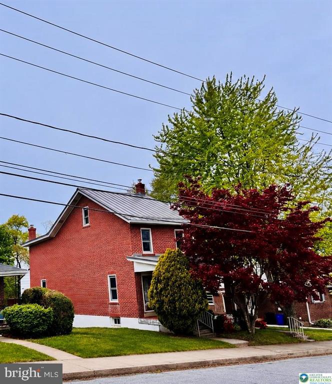 414 S 6th Street