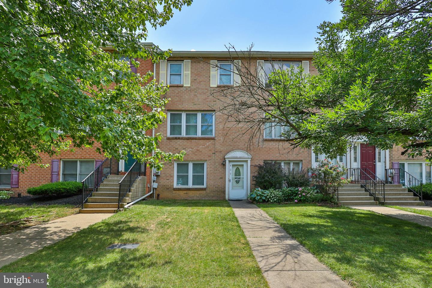 409 W Lehigh Street