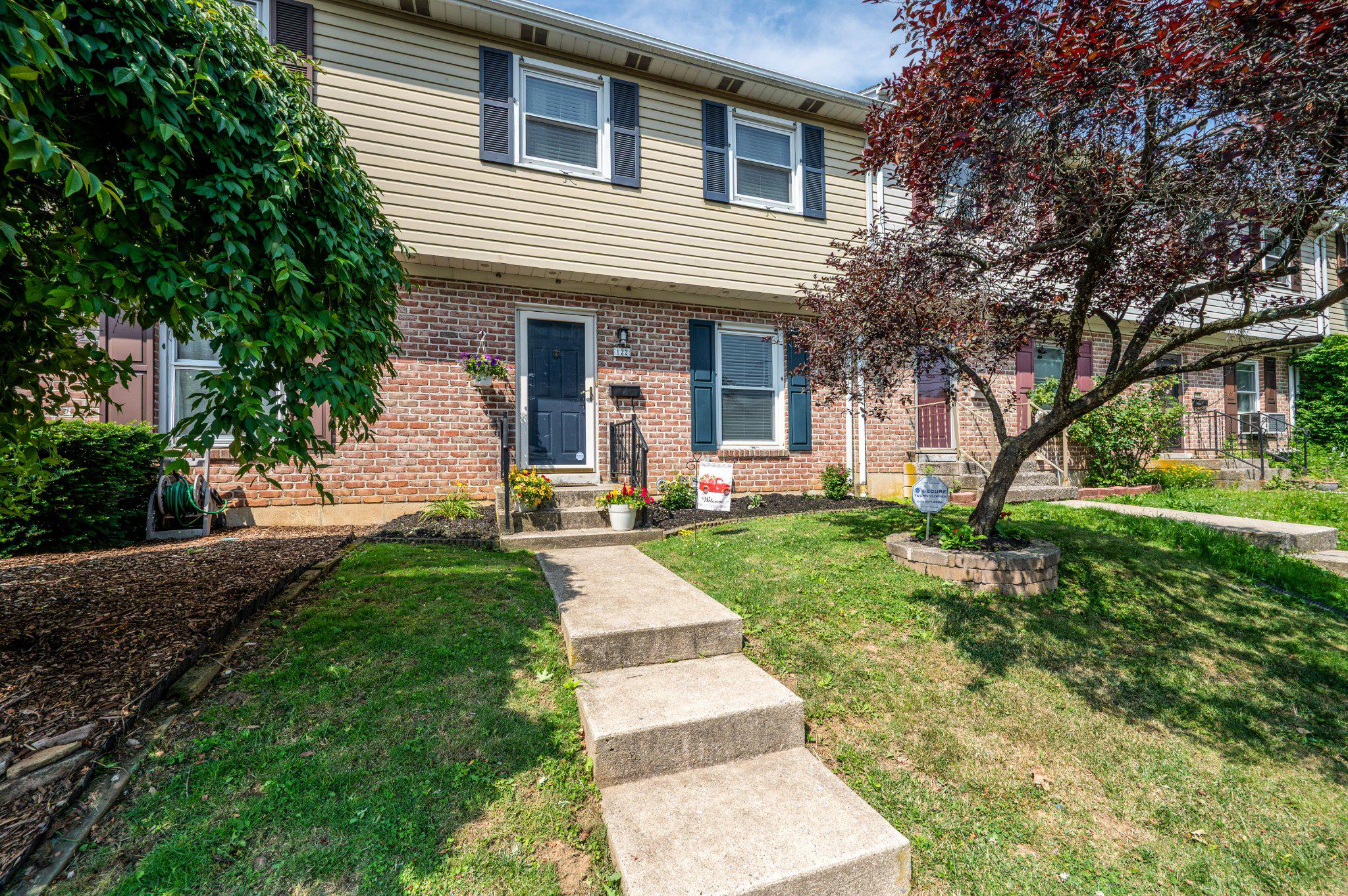 122 N 7th Street