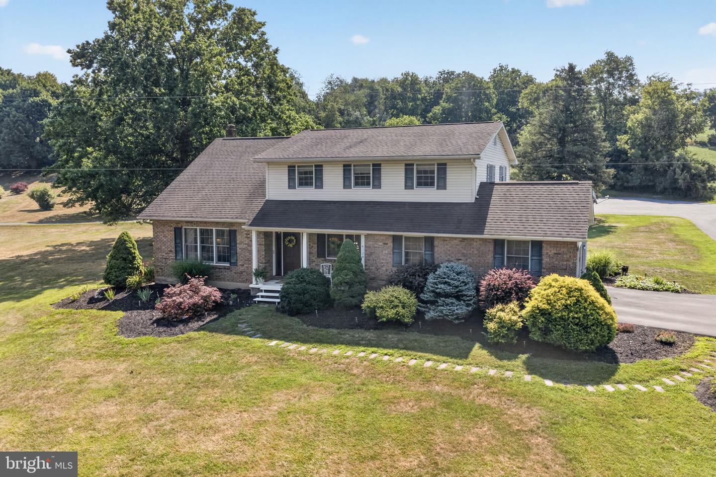 4124 Lawton Court, Schnecksville