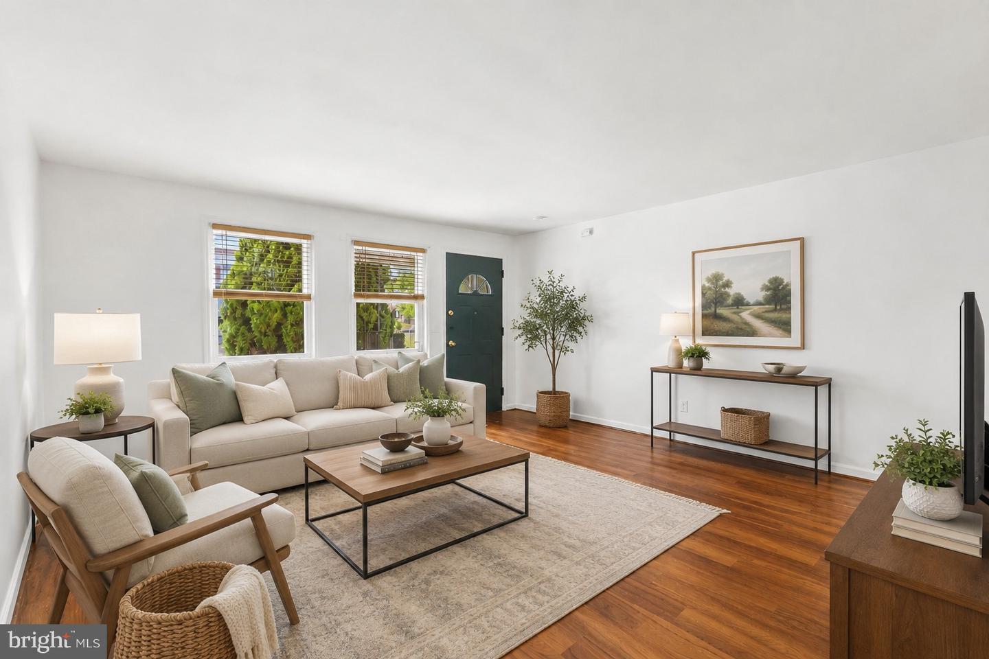 757 Mohawk Street
