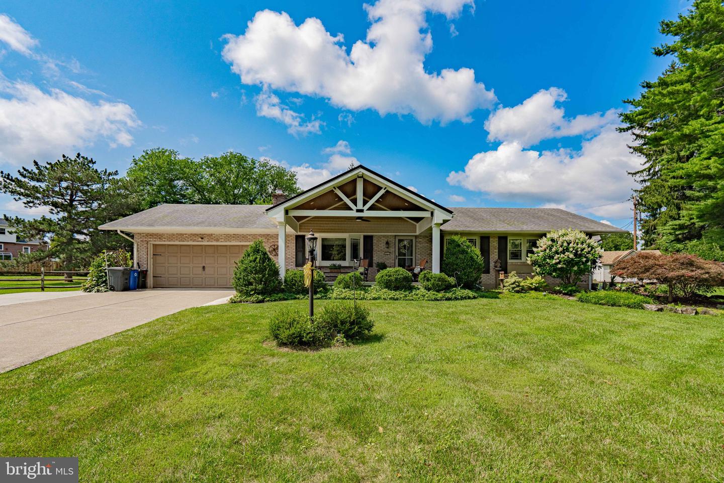 1212 Macungie Avenue