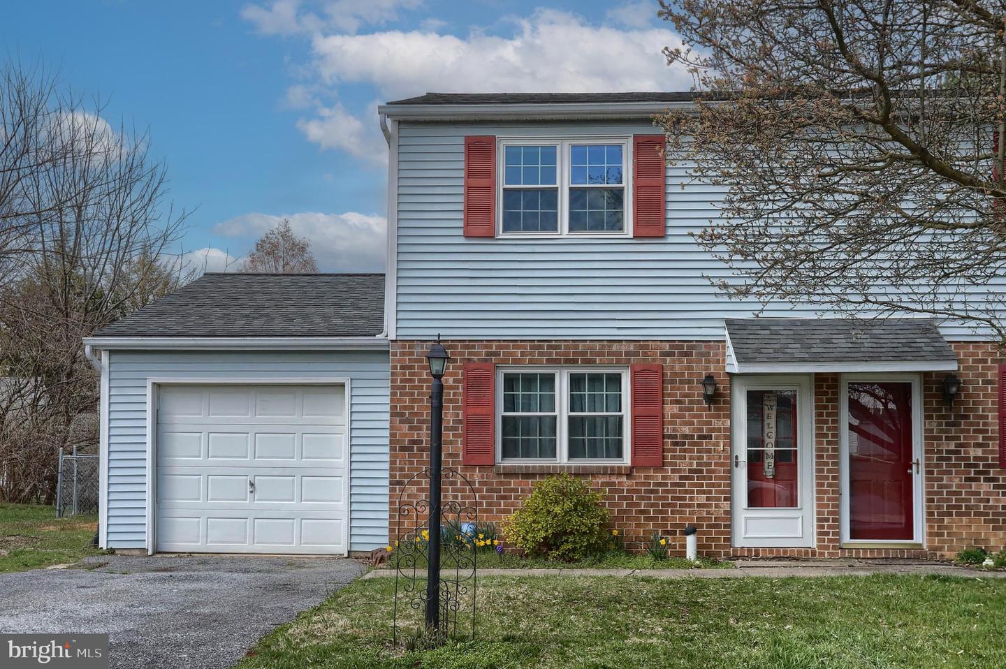 43 Dogwood Lane, Cleona