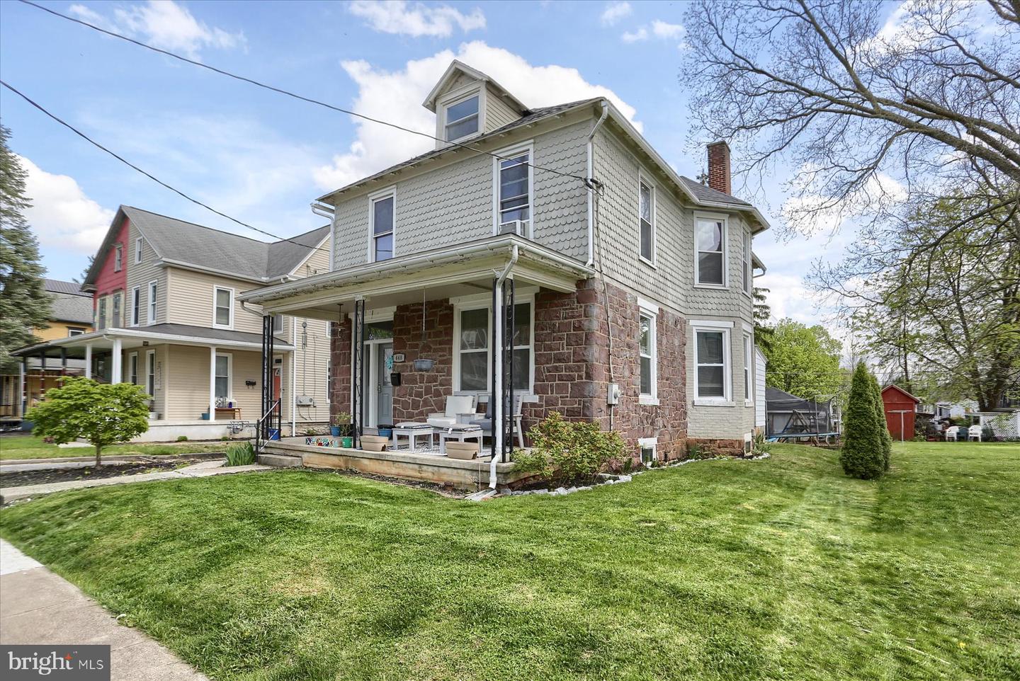 448 E Maple Street, Annville