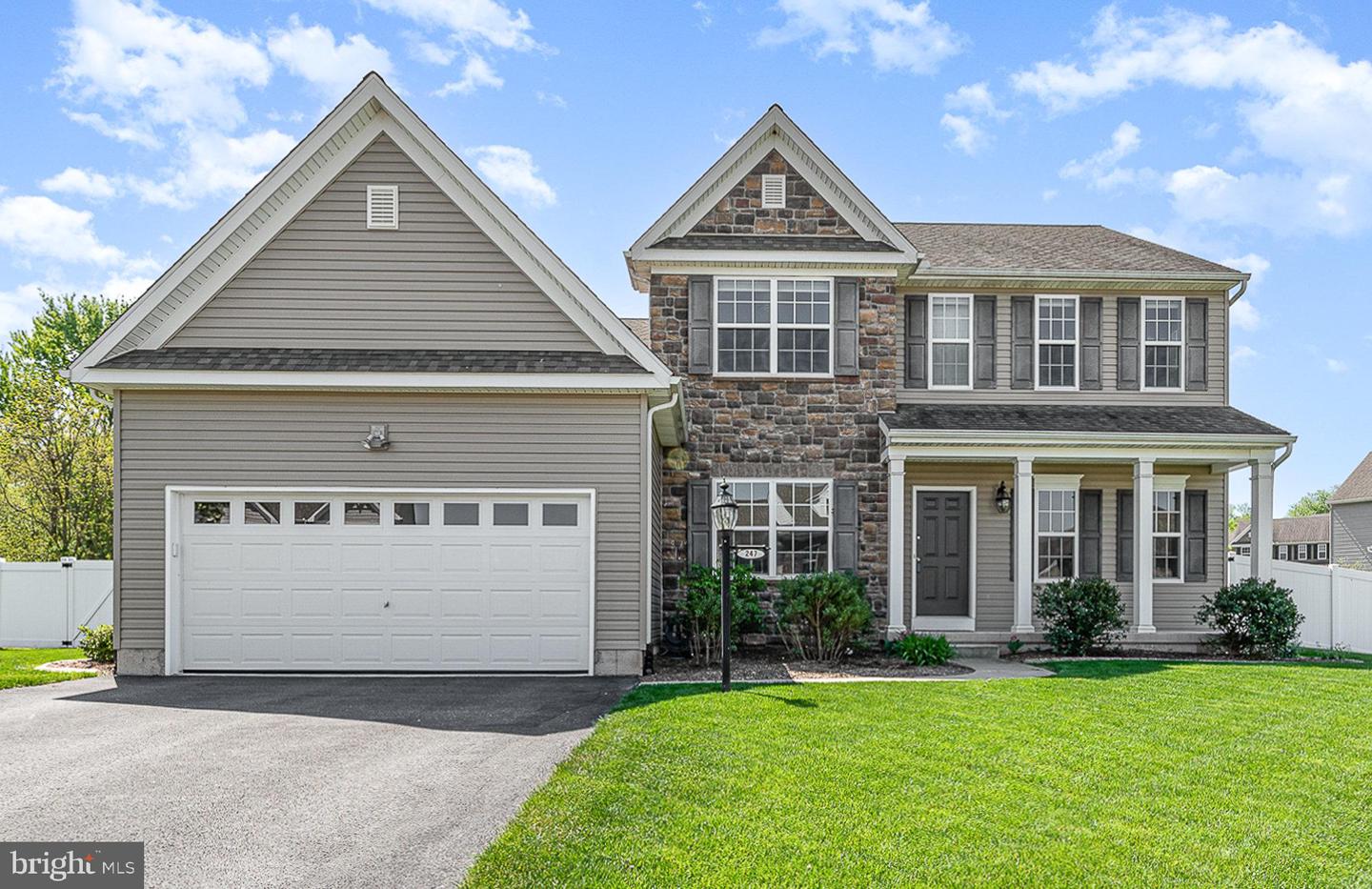 247 Fox Road, Palmyra