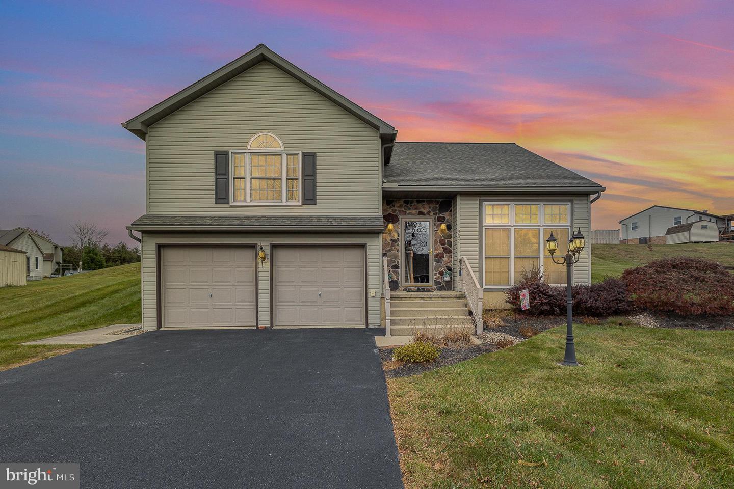 937 Sycamore Lane, Lebanon