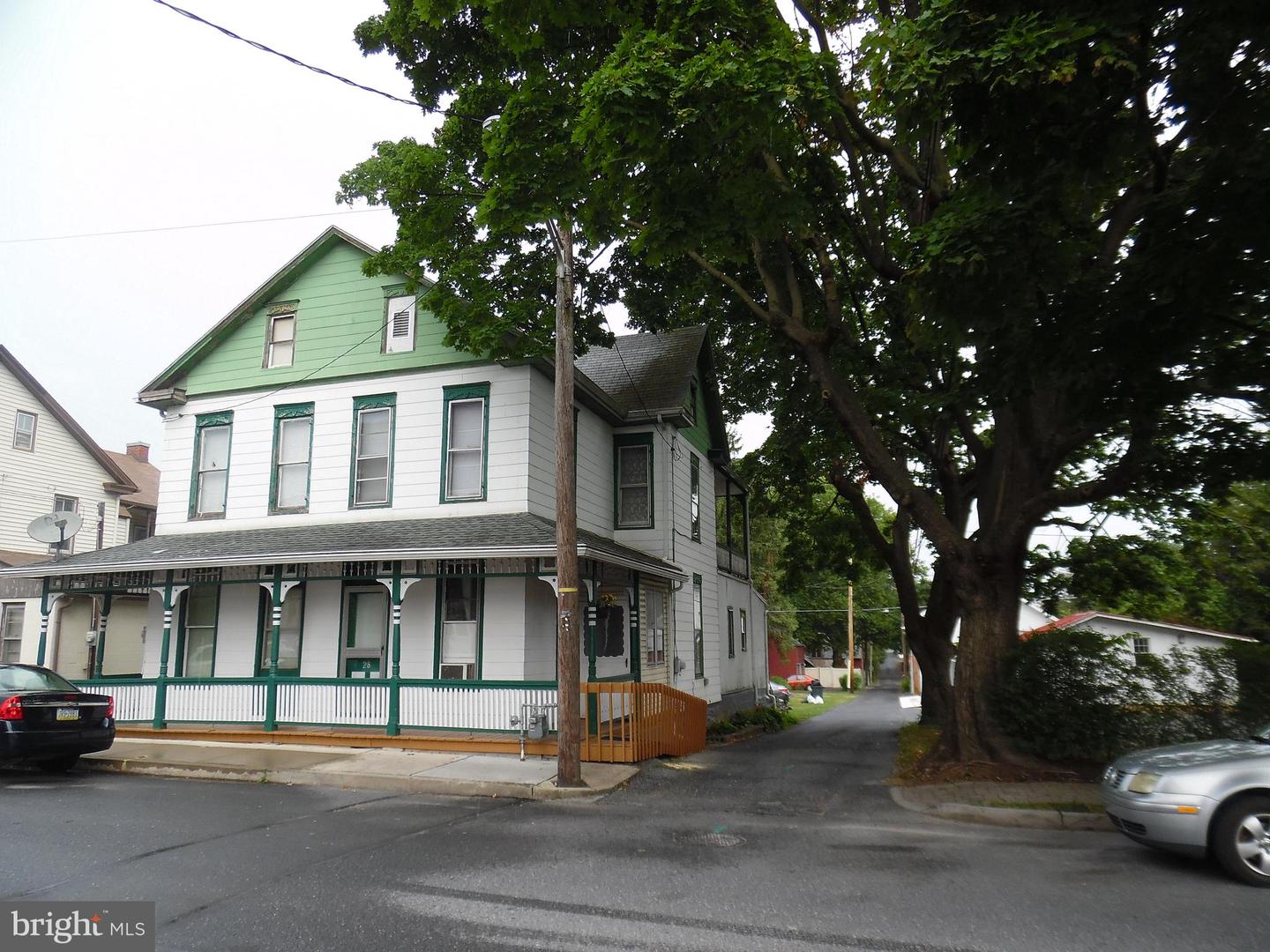 28 N Railroad Street, Annville