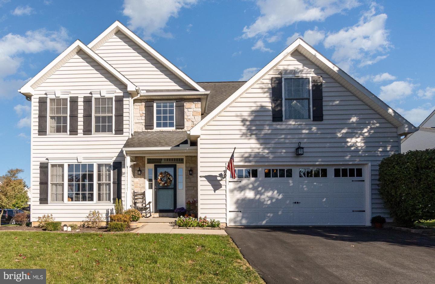 398 Springbrook Drive, Palmyra