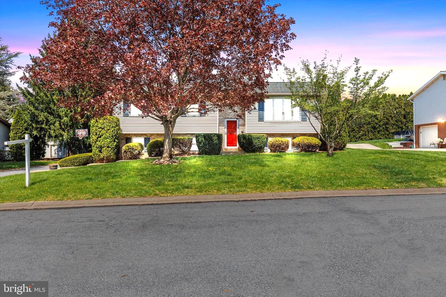 404 Birch Lane, Lebanon