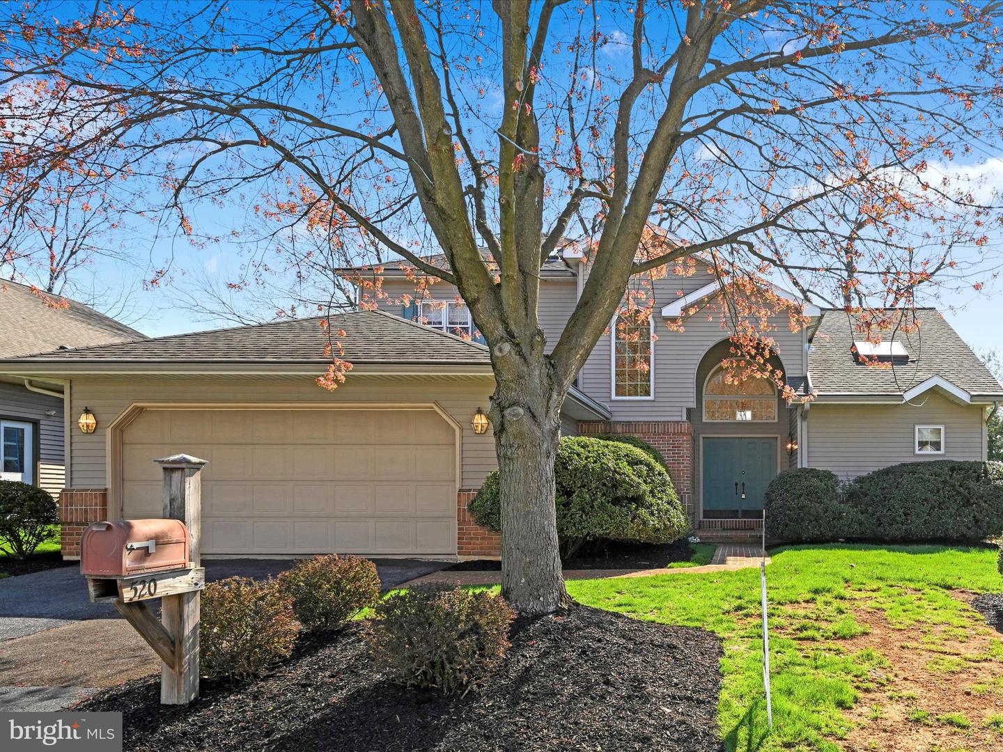 520 Waterside Circle, Lebanon