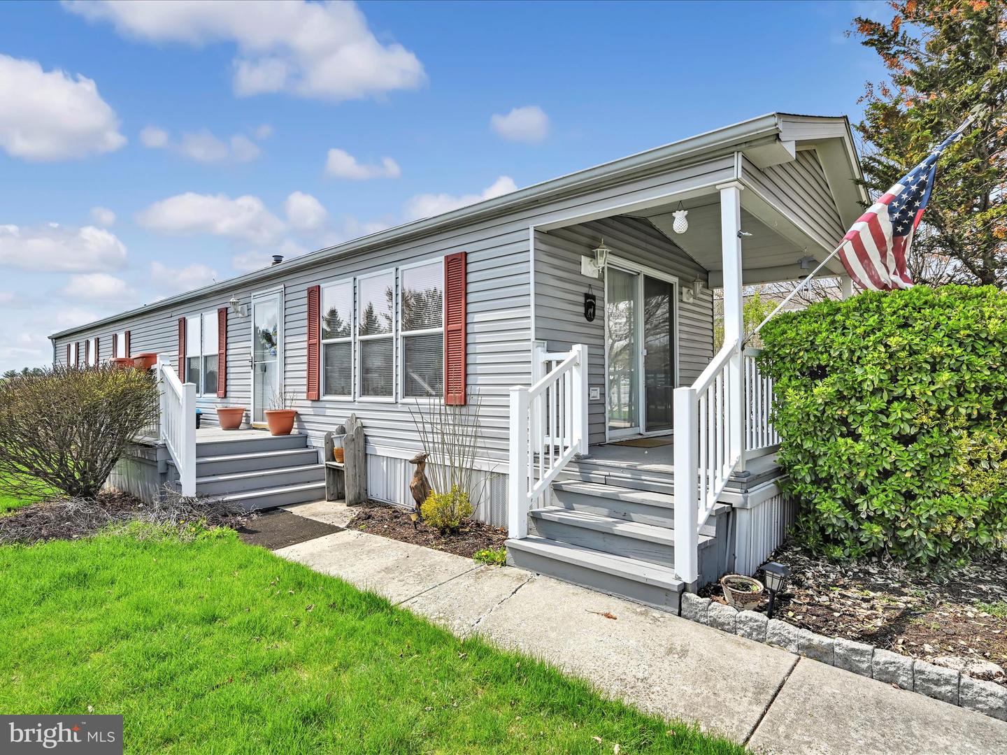 260 W Cedar Street, Palmyra