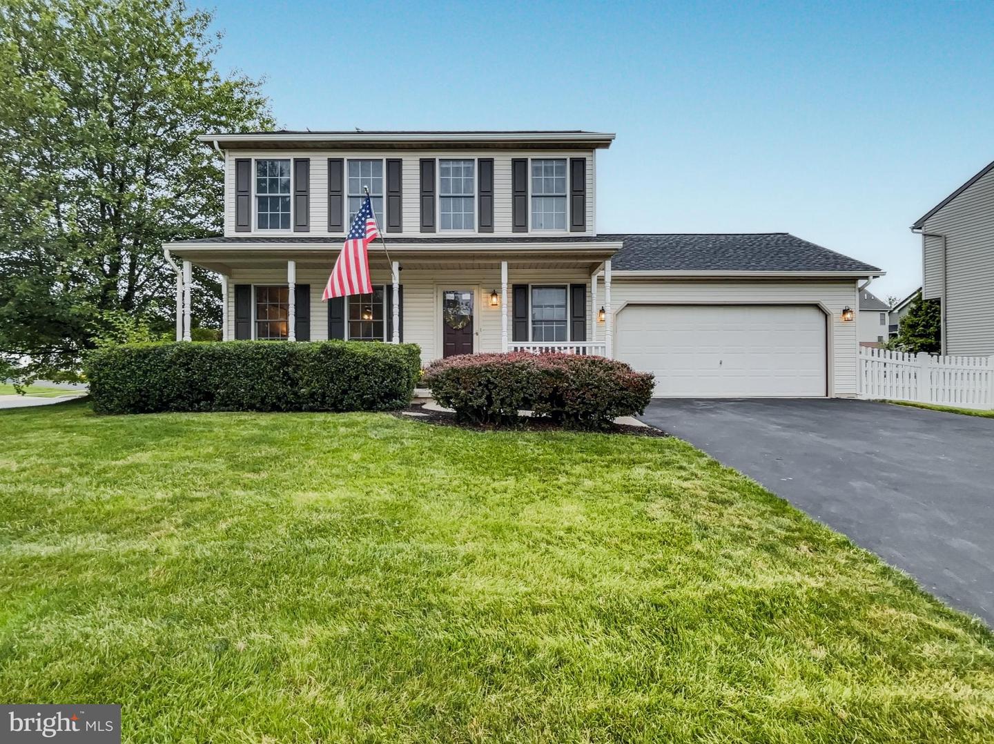 215 Fencepost Lane, Palmyra