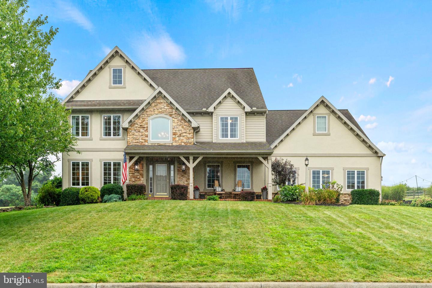 439 Lori Ann Court, Lebanon