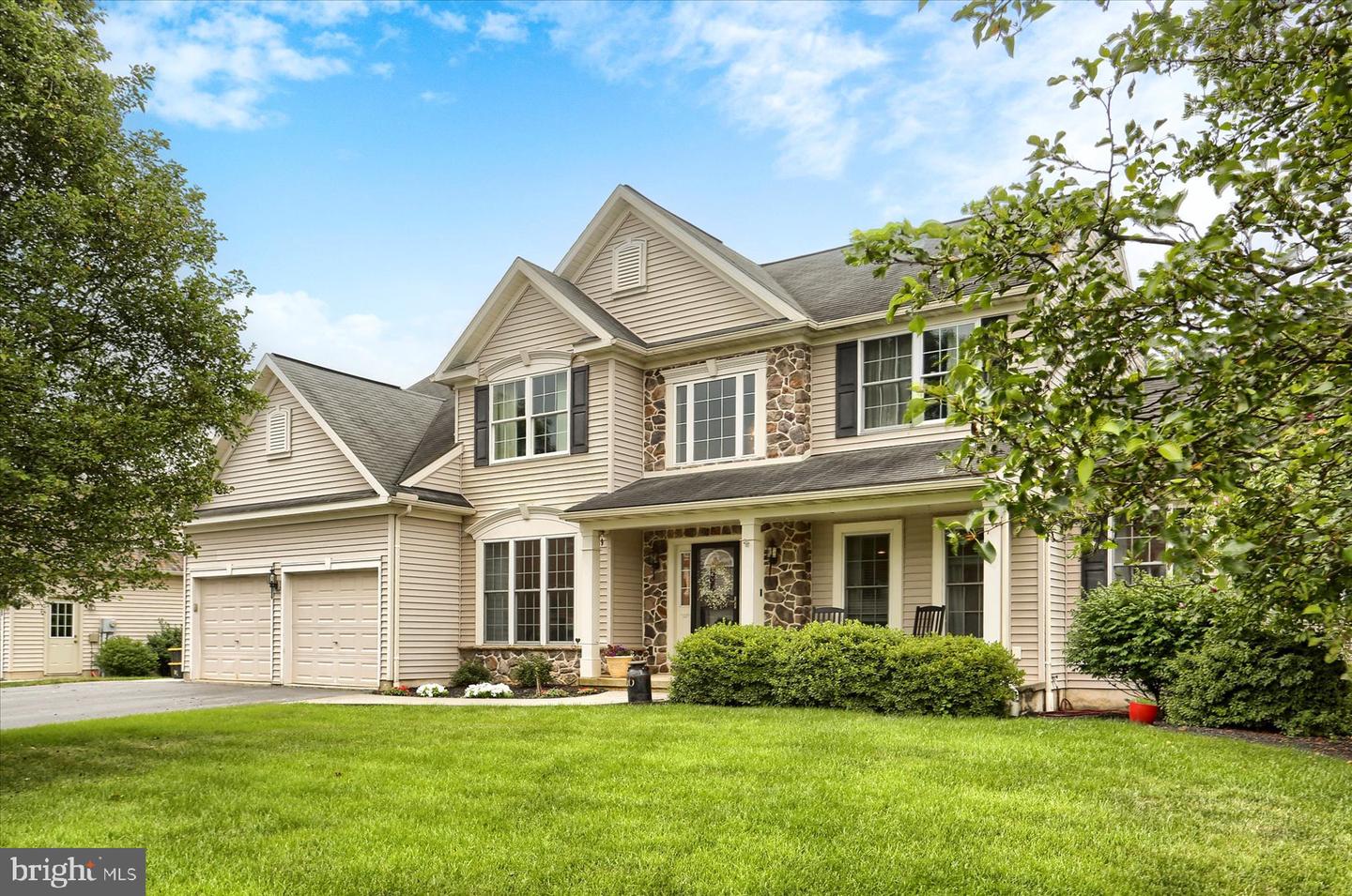 16 Blackberry Lane, Palmyra